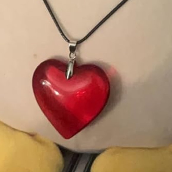 Y2K fashions glass Puffy heart choker necklace - Picture 2 of 3